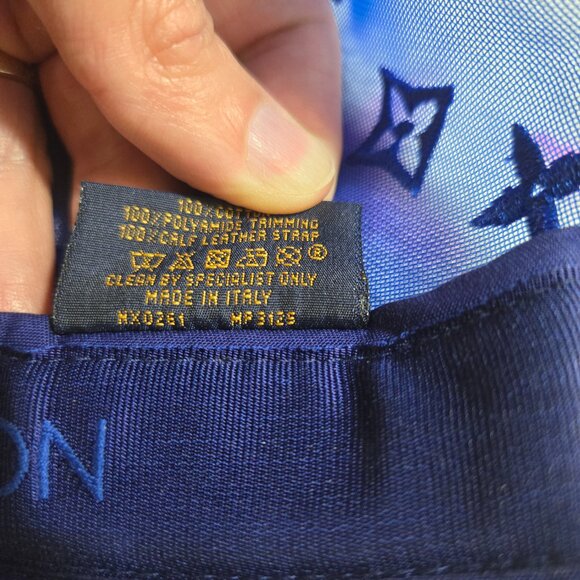 authentic LV hat - Picture 5 of 9